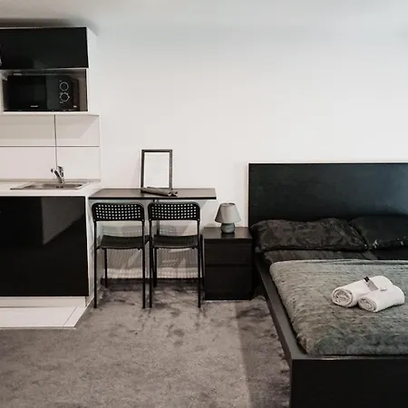 Csanady Appartement *
